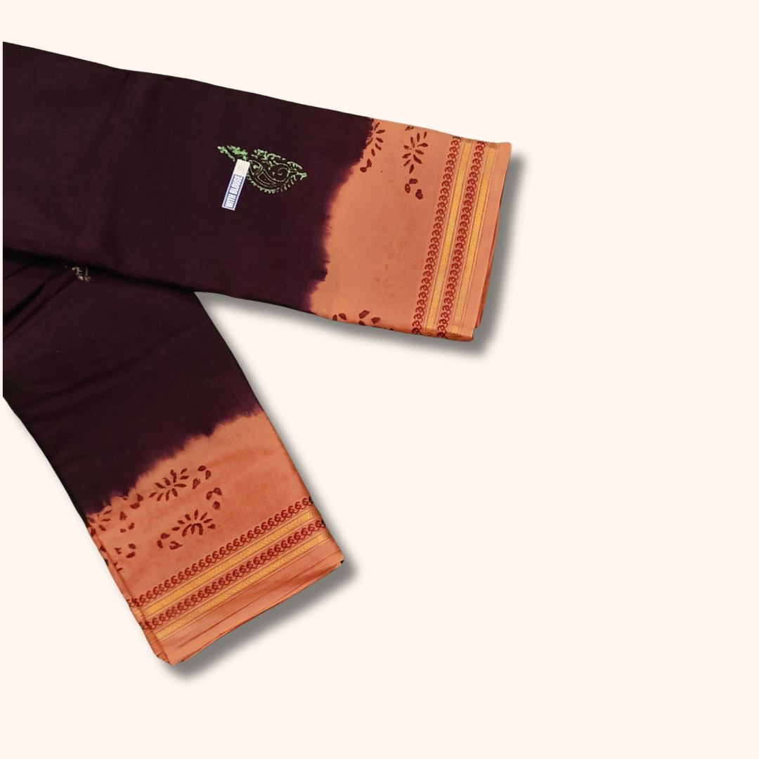 Maroon Sungudi Cotton Saree with Peach Border