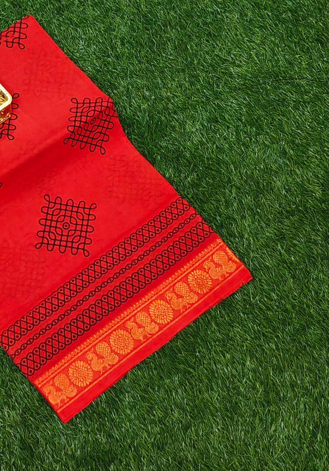 Red Sungudi Cotton Saree with Traditional Peacock Zari Border