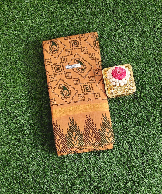 Rust Orange Sungudi Cotton Saree with Geometric Print & Contrast Zari Border