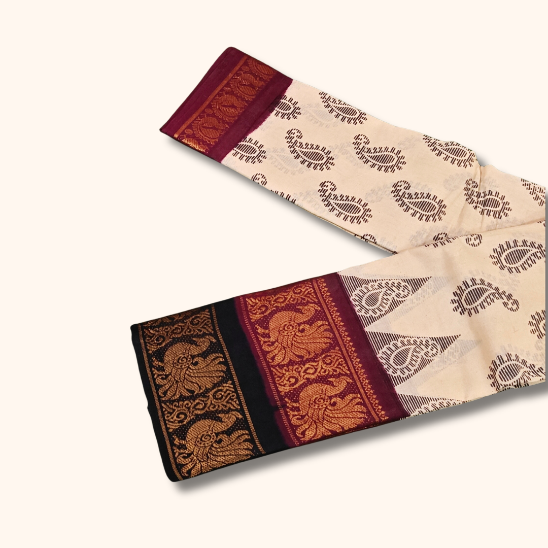 Cream Paisley Double Border Sungudi Cotton Saree – Traditional Peacock Border