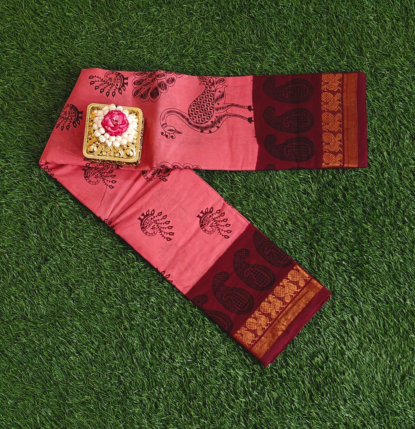 Coral Pink Sungudi Cotton Saree with Maroon Border & Traditional Peacock Prints
