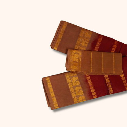Traditional Sungudi Cotton Saree with Gold Zari Stripes and Decorative Border – With Blouse Piece