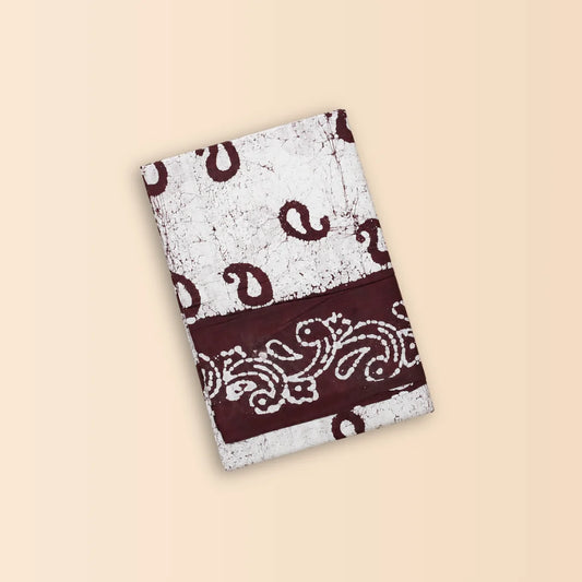 Premium 120 Count Sungudi Cotton Saree – Off-White & Deep Brown Paisley Batik Design