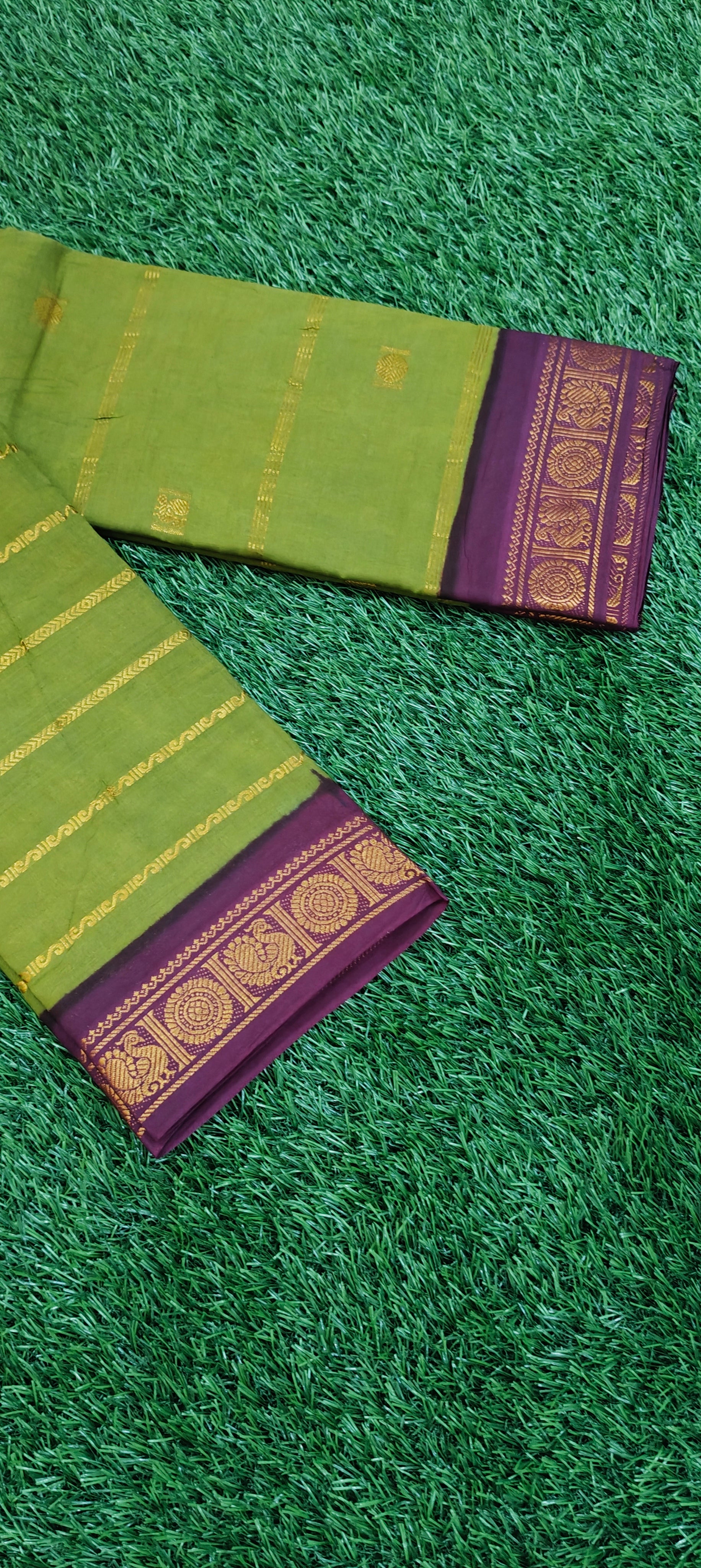 🌿✨ Premium Green Soft Cotton Saree With Rich Maroon Zari Border ✨🌿