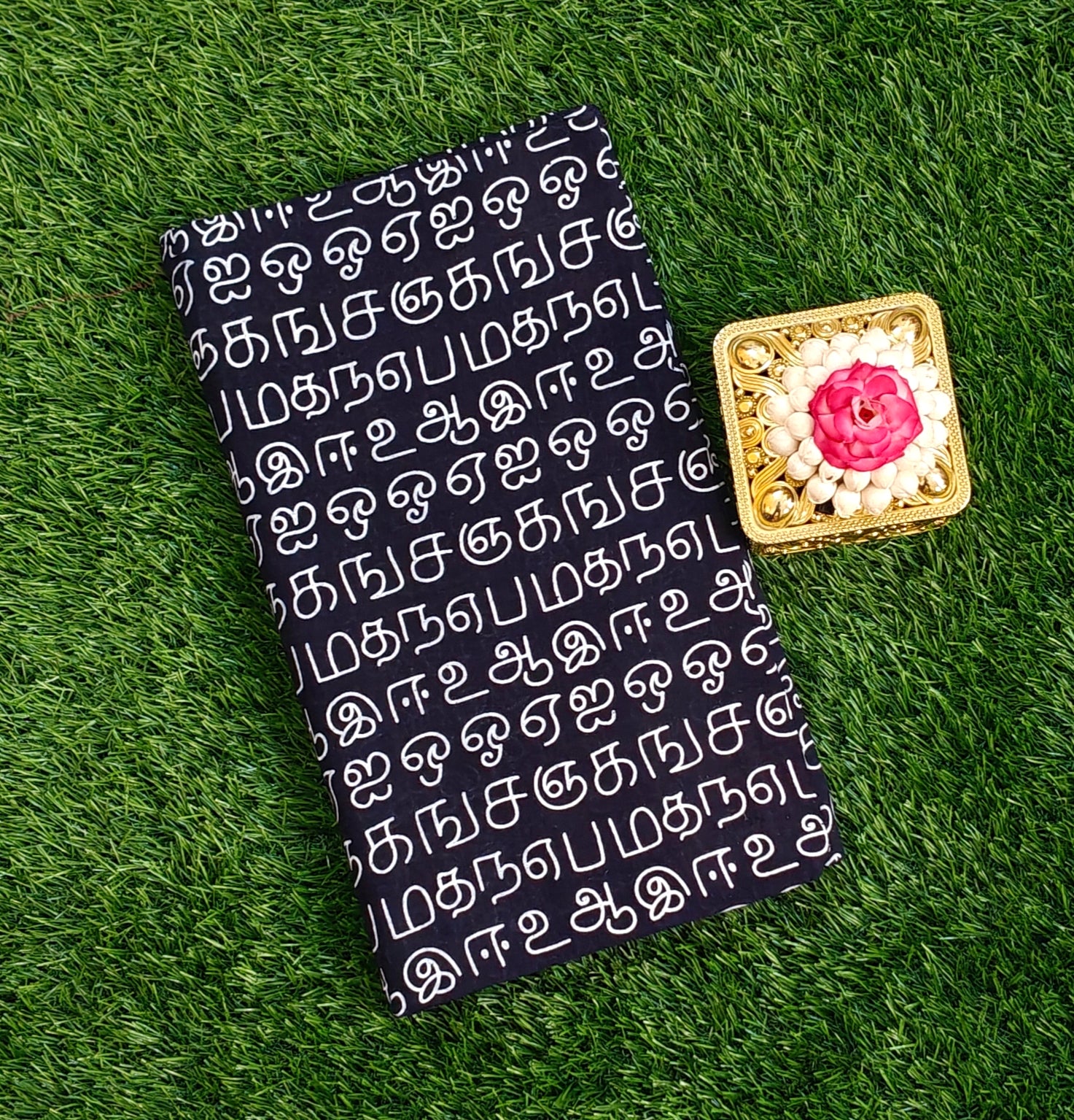 🖤💗 Black Tamil Script Saree with Contrast Pink Zari Border 💗🖤