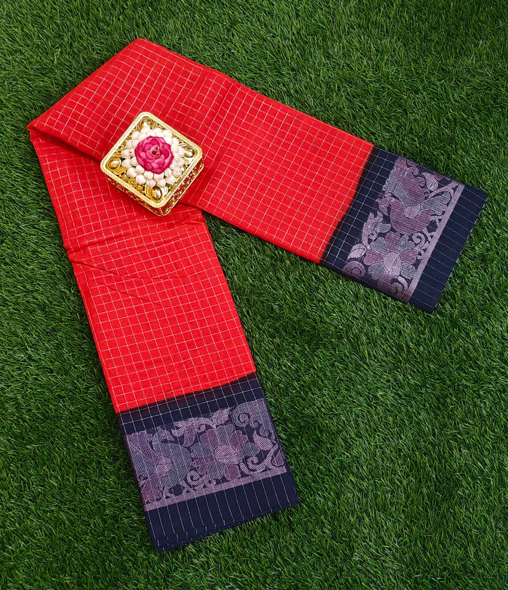 ❤️✨ Red Checked Saree with Contrast Navy Zari Border ✨❤️