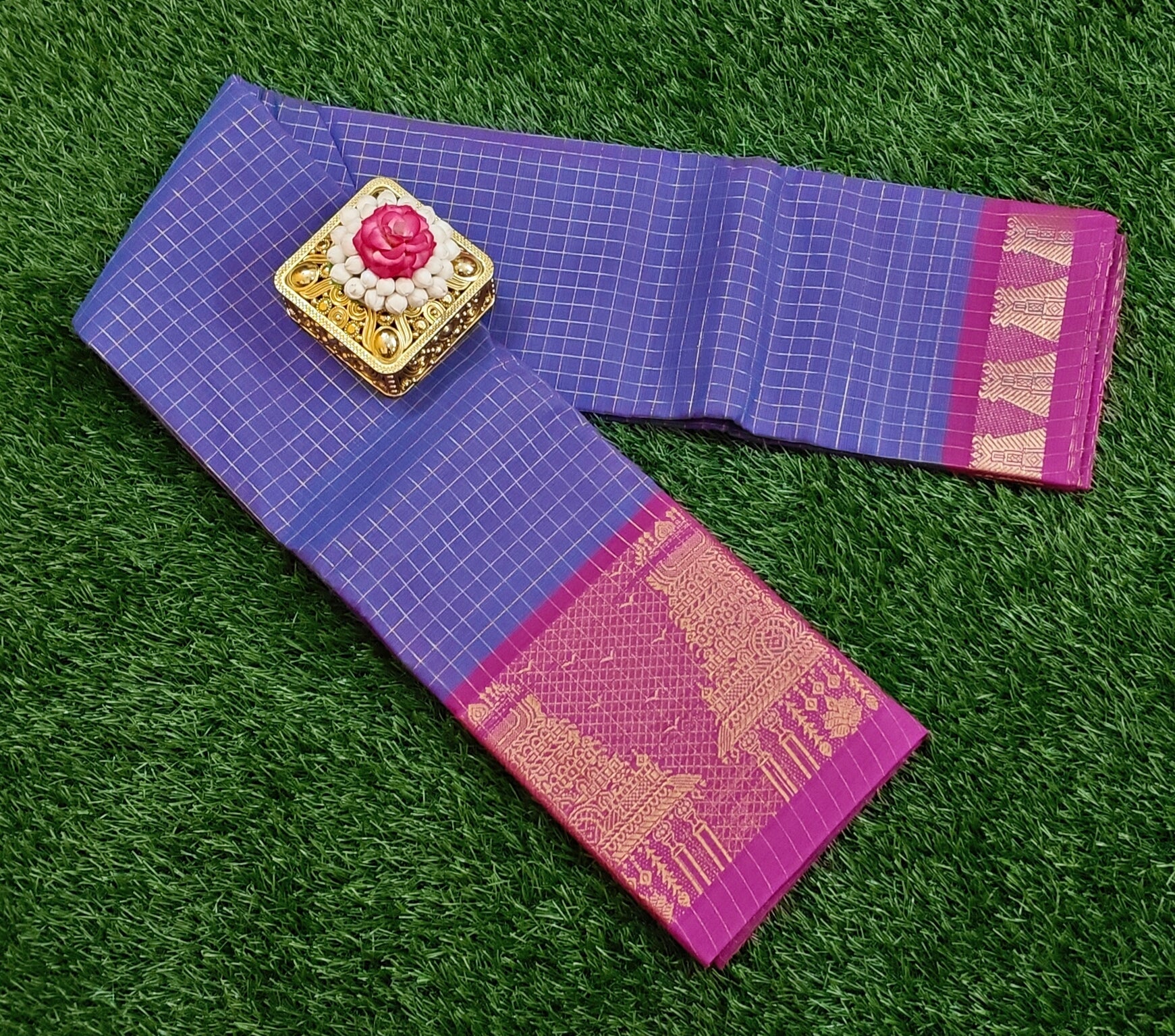 💙💗 Blue Checked Saree with Pink Temple Zari Border & Pallu 💗💙