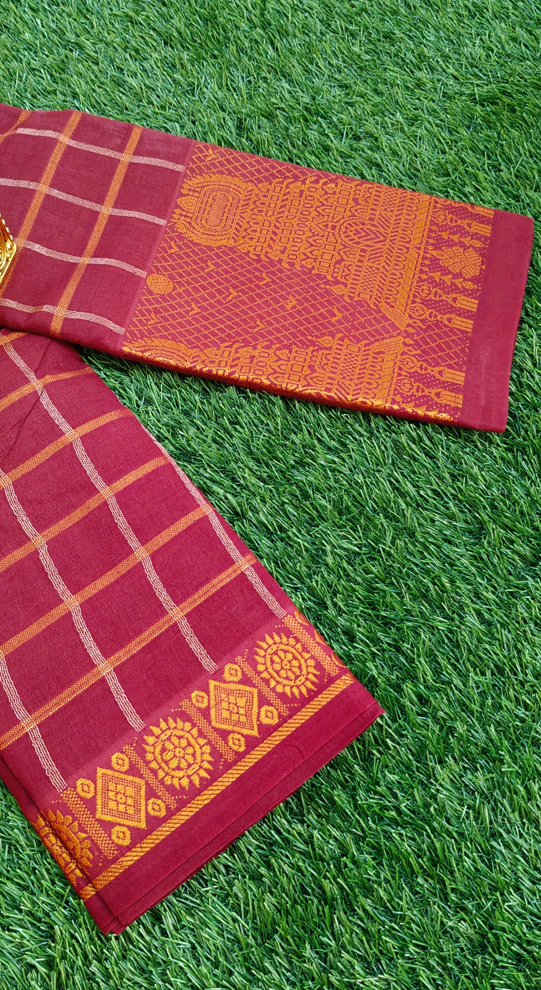 Maroon Checked Cotton Saree with Rich Temple Border