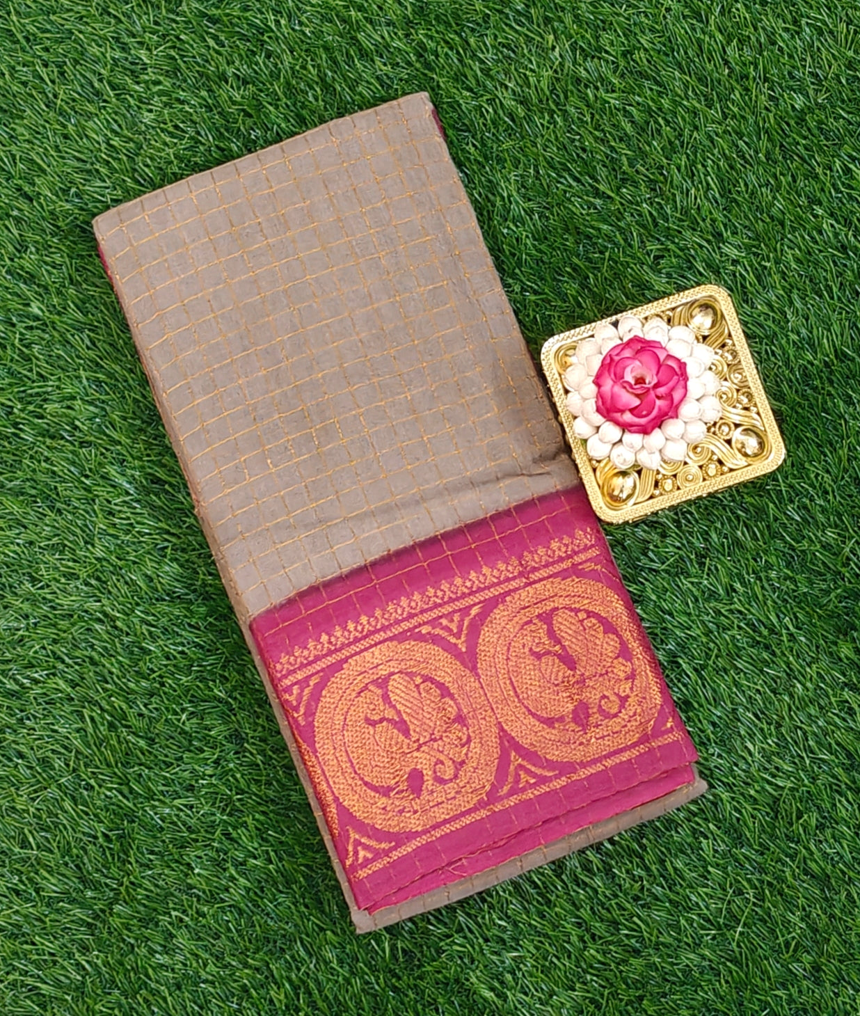 🦚 Grey Checks Saree with Pink Peacock Zari Border 🦚