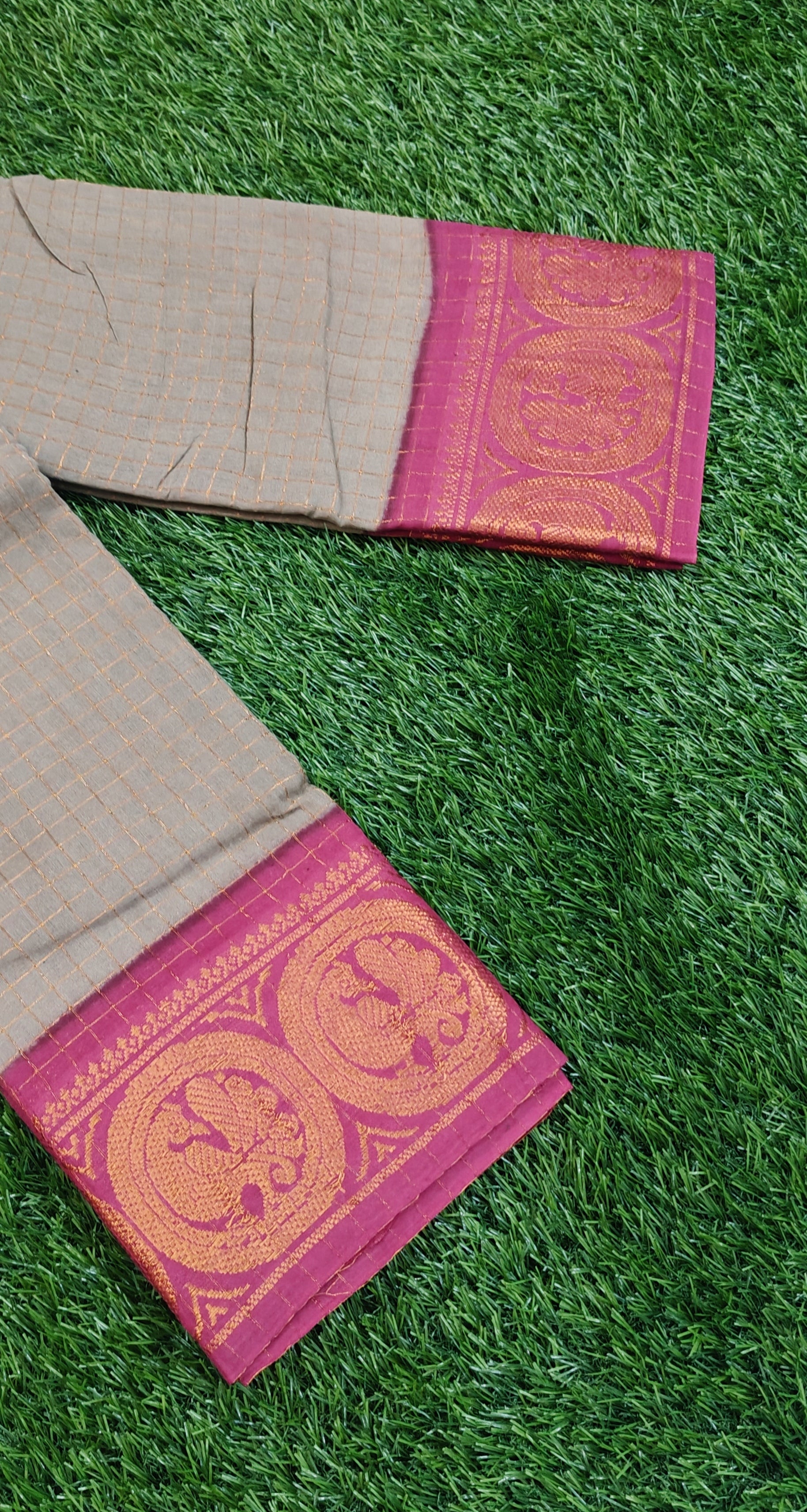 🦚 Grey Checks Saree with Pink Peacock Zari Border 🦚