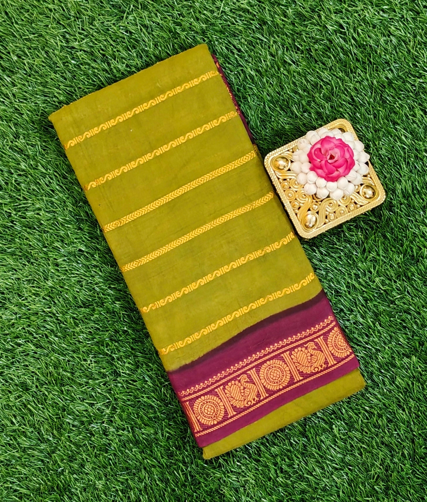🌿✨ Premium Green Soft Cotton Saree With Rich Maroon Zari Border ✨🌿