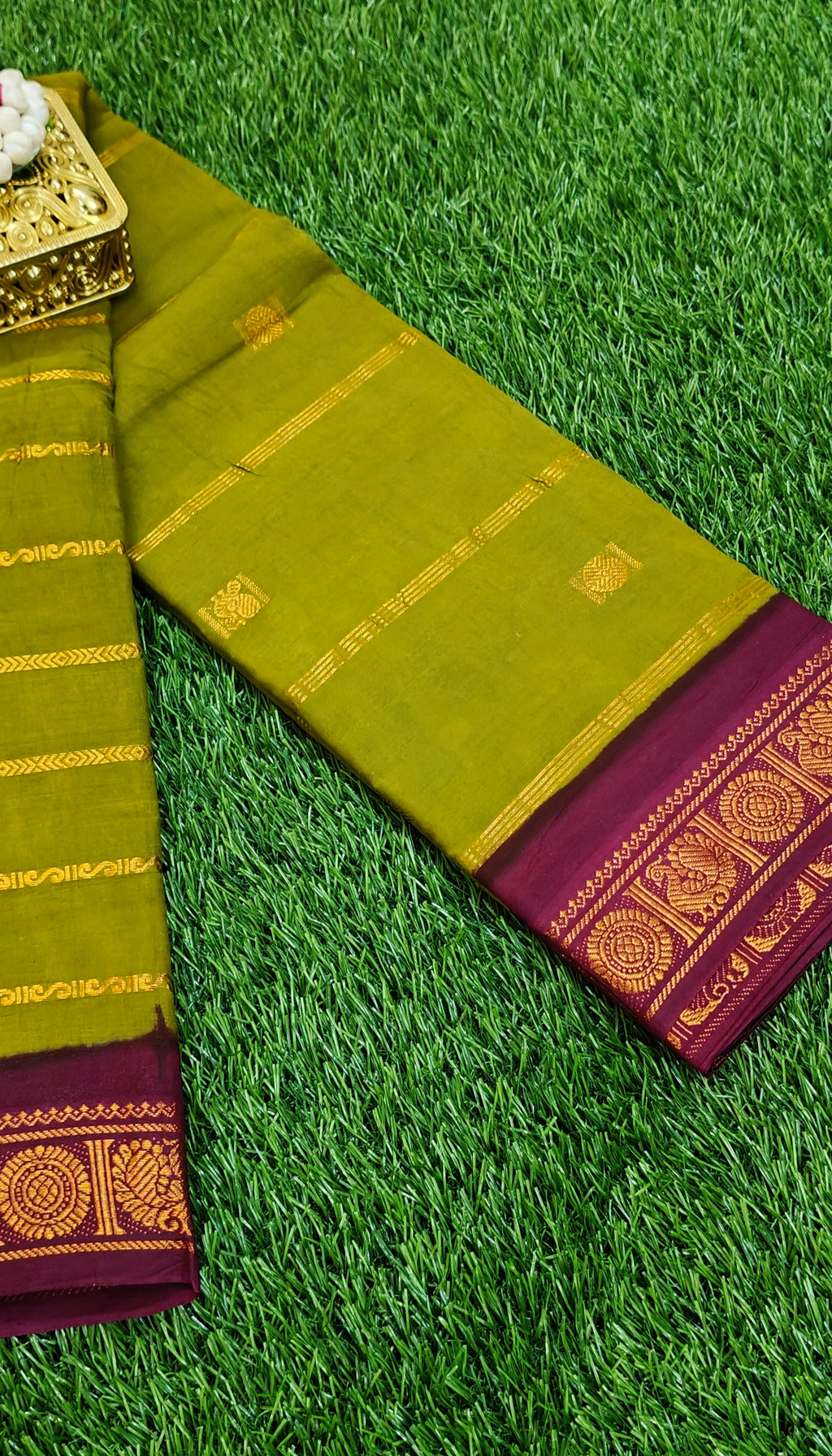 🌿✨ Premium Green Soft Cotton Saree With Rich Maroon Zari Border ✨🌿
