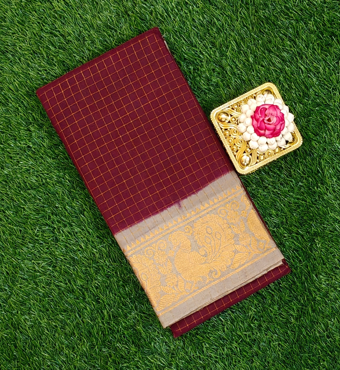 ✨ Maroon Checked Soft Cotton Saree with Golden Peacock Zari Border ✨
