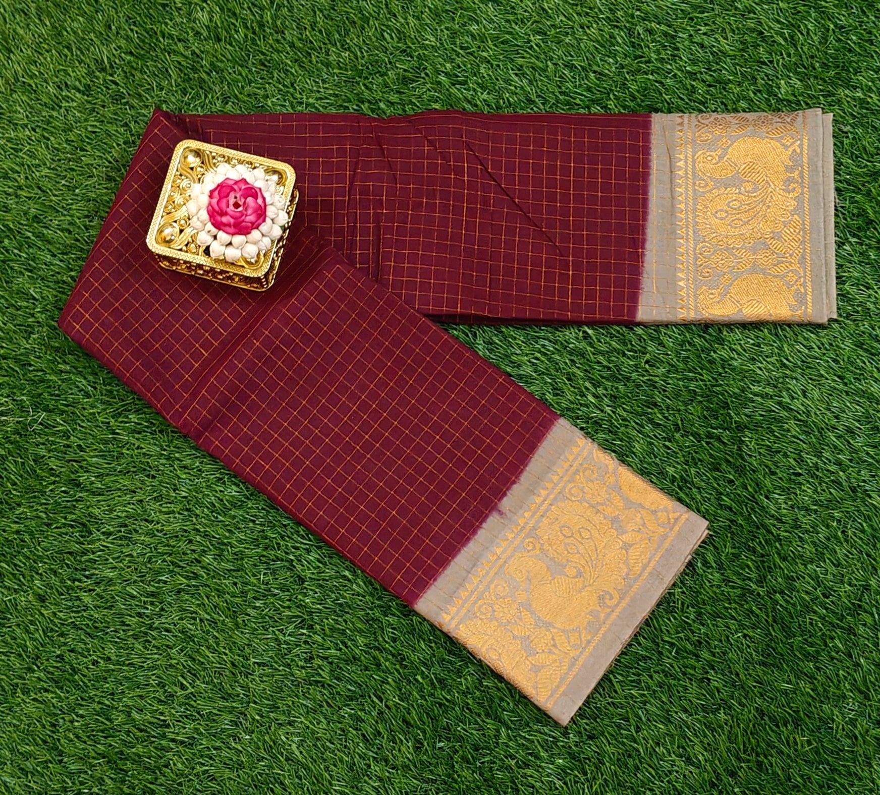 ✨ Maroon Checked Soft Cotton Saree with Golden Peacock Zari Border ✨