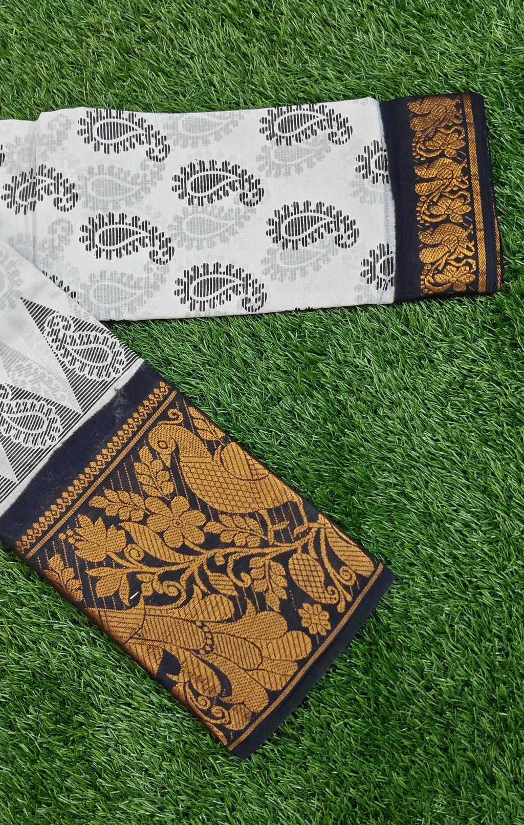 White & Black Beauty with Peacock Zari Border