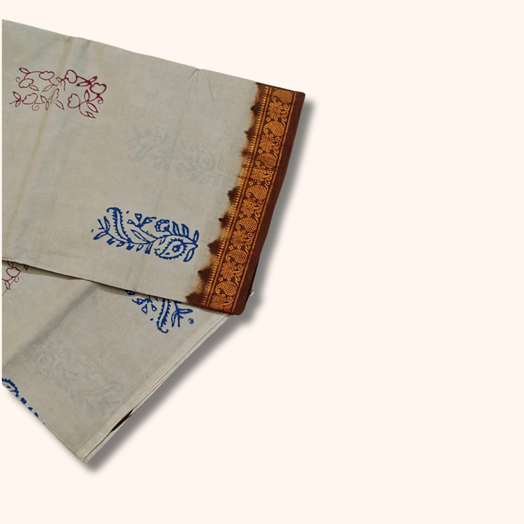 Off White Pure Sungudi Cotton Saree with Floral Prints & Brown One-Side Border – No Blouse