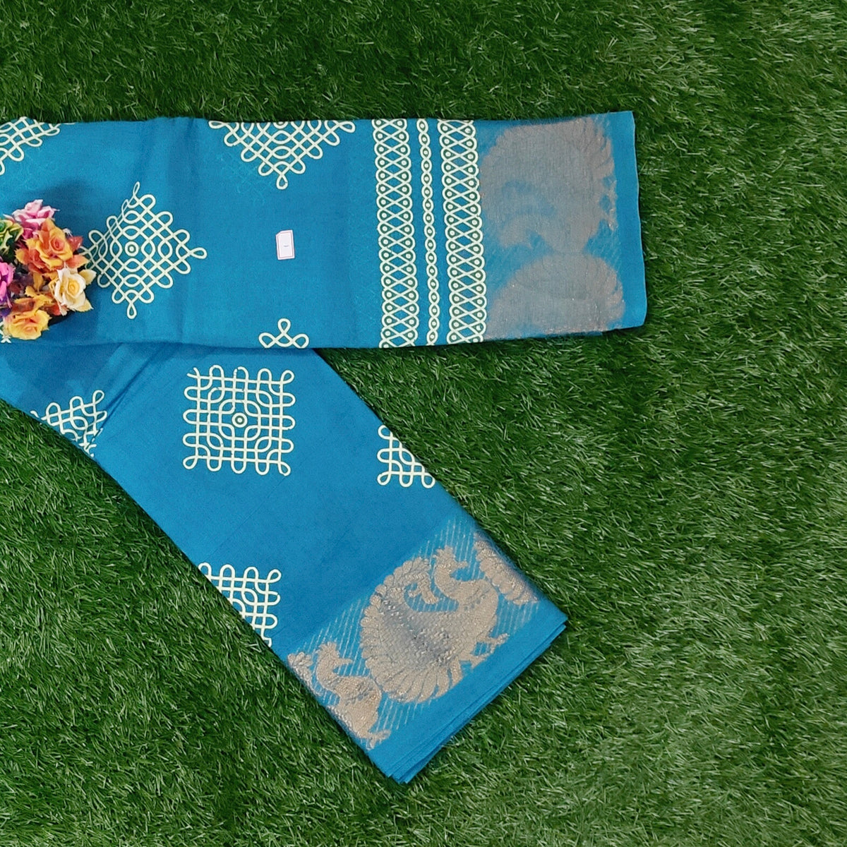 Beautiful Teal Blue Kolam Sungudi Cotton Saree with Peacock Zari Border