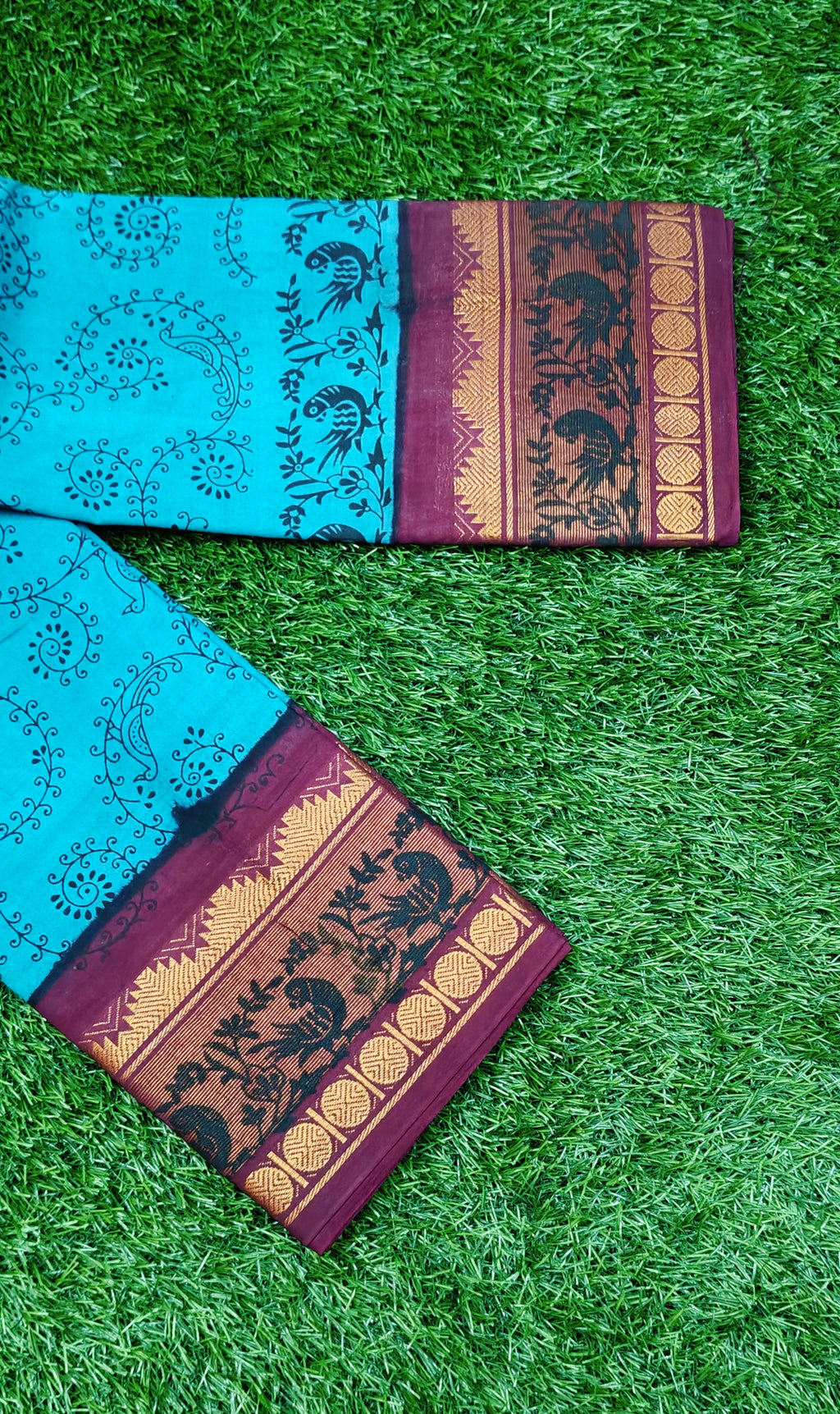 Blue Sungudi Cotton Saree with Maroon Kalamkari Border