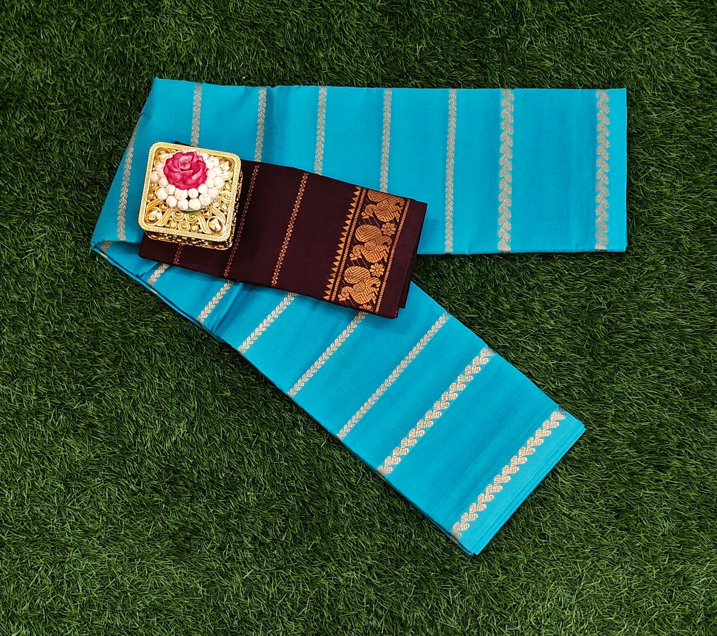 Beautiful Sky Blue Sungudi Cotton Saree with Contrast Black Designer Blouse