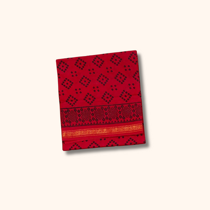 Red Sungudi Cotton Saree with Geometric Bandhani-Style Motifs & Traditional Zari Border – Without Blouse