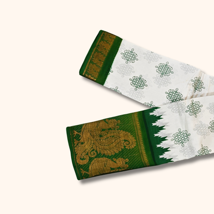 White Sungudi Cotton Saree with Green and Gold Zari Peacock Border – No Blouse Included