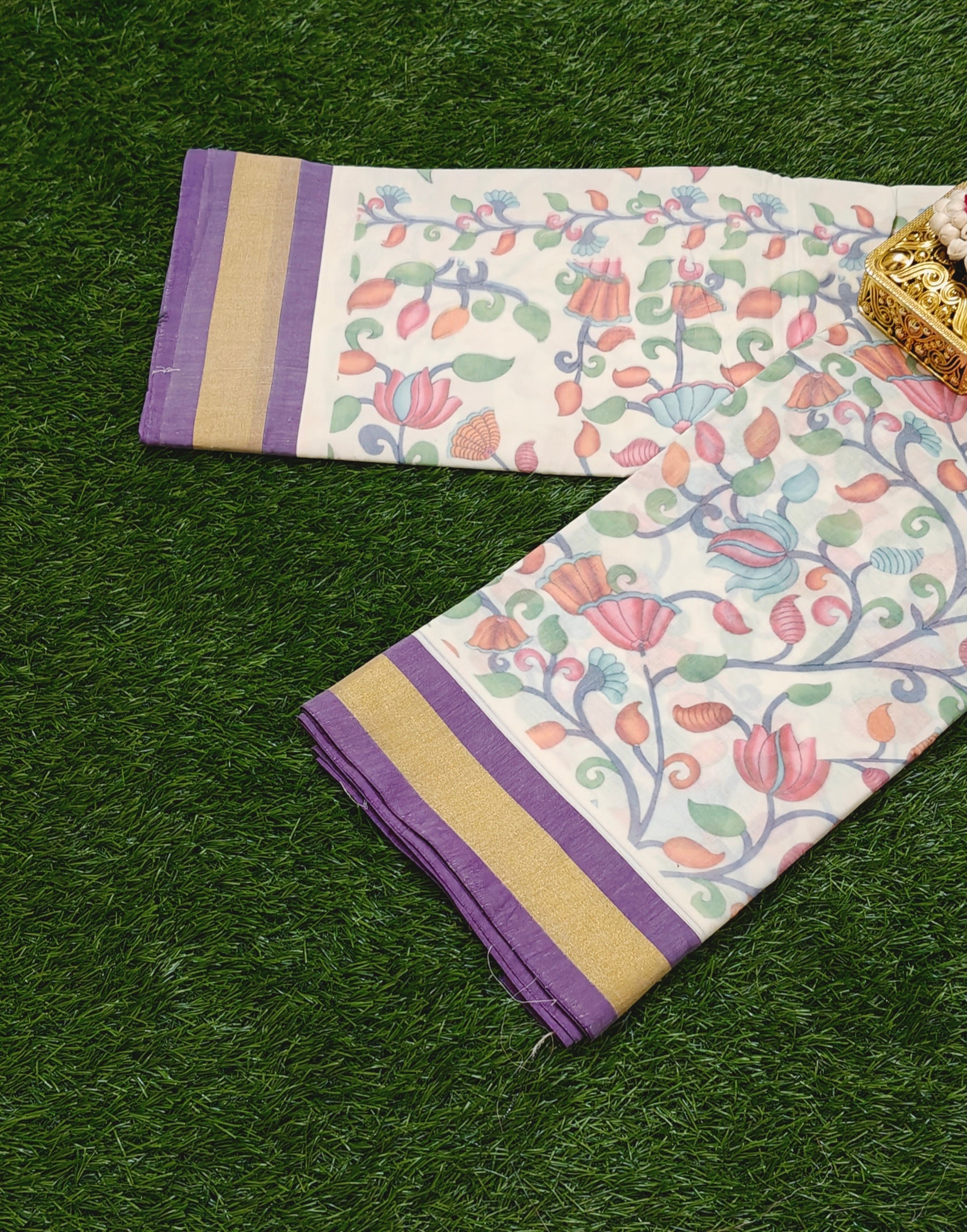 Beautiful Cotton Printed Saree with Floral Design – Off White with Purple Border