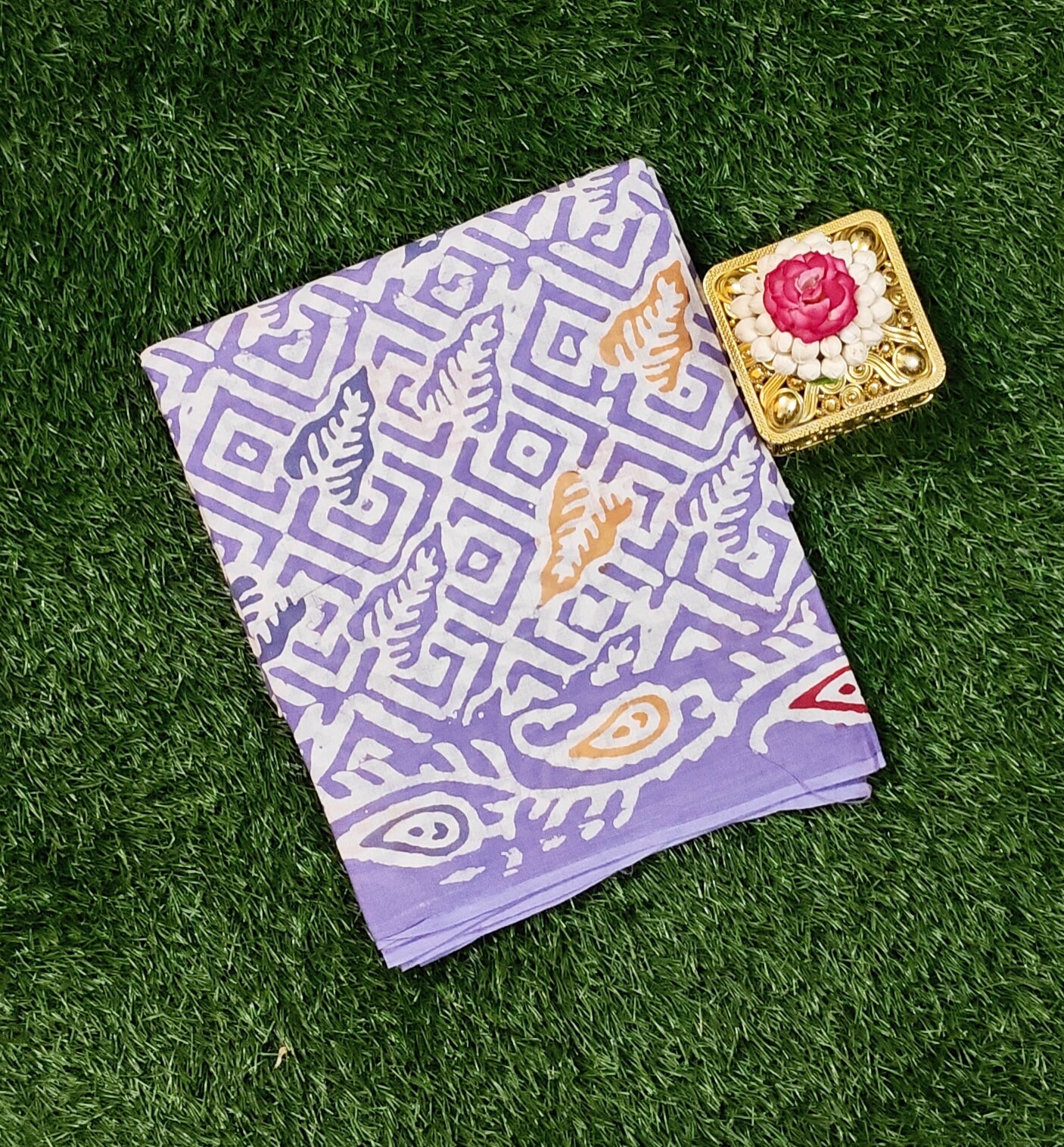 Premium 120 Count Sungudi Cotton Saree – Lavender Purple with Geometric & Leaf Motifs