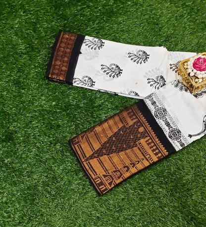 Attractive Off White Sungudi Cotton Saree with Black Motifs & Temple Zari Border