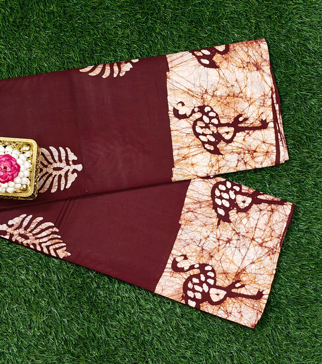 Premium 120 Count Sungudi Cotton Saree – Ultra Soft Maroon with Artistic Border