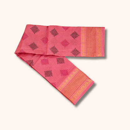 Coral Pink Sungudi Cotton Saree with Kolam Print & Gold Zari Border