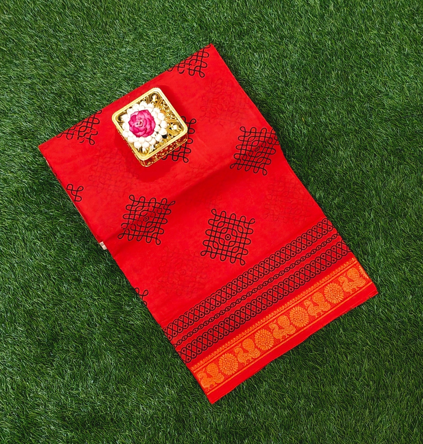 Red Sungudi Cotton Saree with Traditional Peacock Zari Border