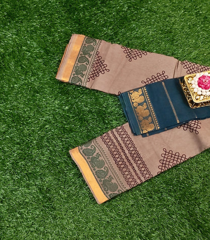 Dusty Brown Sungudi Cotton Saree with Kolam Motifs & Teal Green Contrast Border