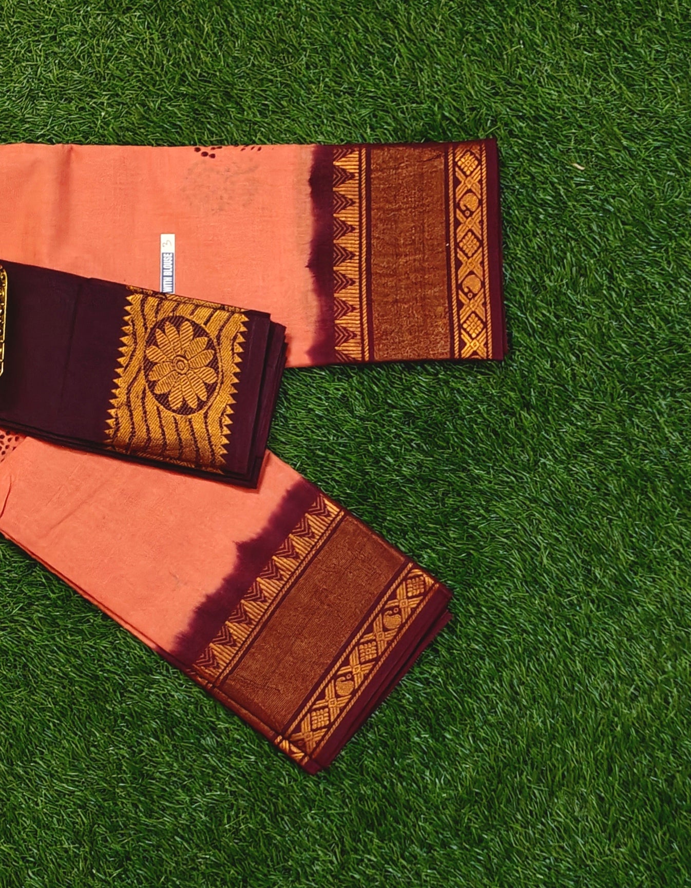 Peach Sungudi Cotton Saree with Maroon Zari Border & Contrast Blouse
