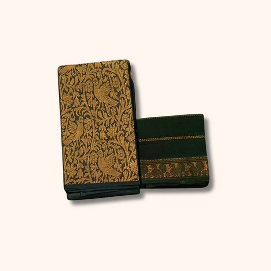 Dark Bottle Green Vasigara Pattern Sungudi Cotton Saree with Matching Separate Blouse Piece