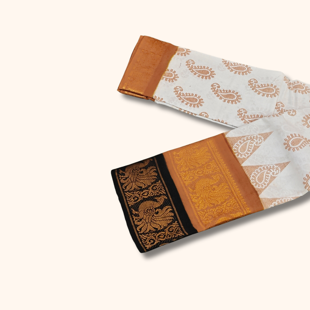 Cream Double Border Sungudi Cotton Saree with Traditional Paisley Design