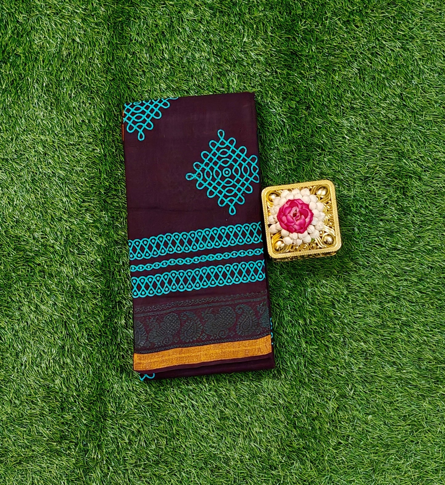Dark Maroon Sungudi Cotton Saree with Turquoise Kolam Design
