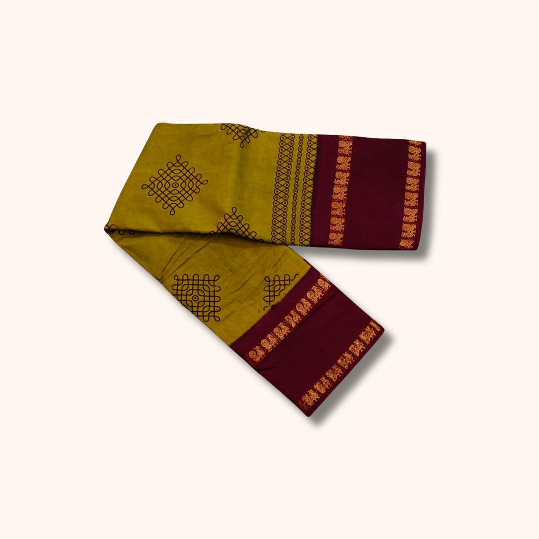 Olive Green Sungudi Cotton Saree with Maroon Traditional Border – Running Blouse