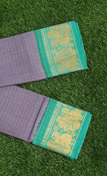 Grey Sungudi Cotton Saree with Contrast Green Border