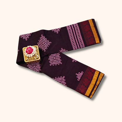 Dark Plum Sungudi Cotton Saree with Pink Kolam Motifs & Maroon Zari Border