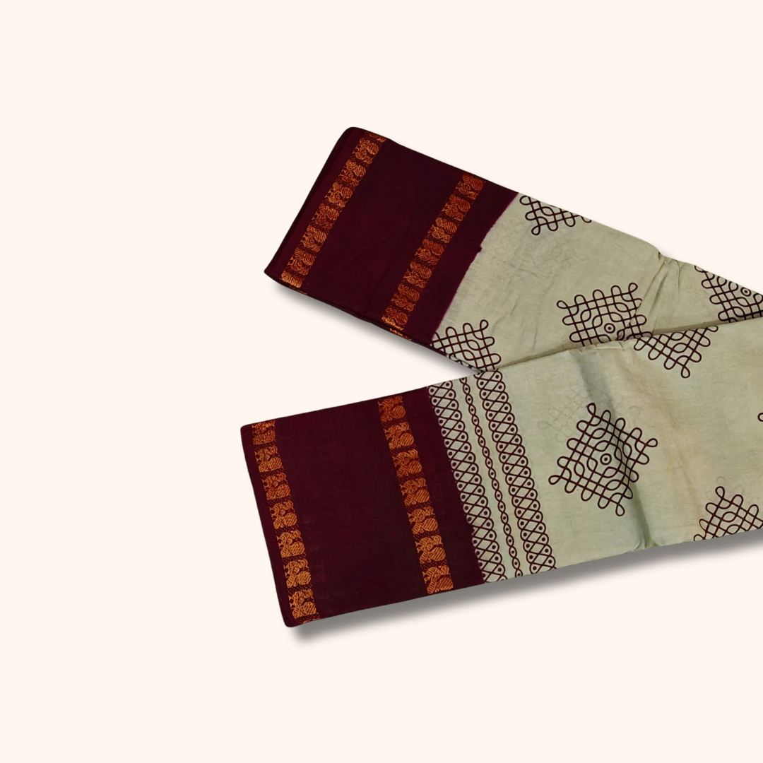 Pastel Green Sungudi Cotton Saree with Maroon Traditional Border – Running Blouse