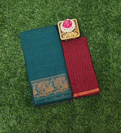 Teal Green Sungudi Cotton Saree with Peacock Border & Contrast Maroon Blouse
