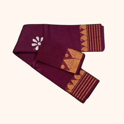 Maroon Sungudi Cotton Saree with Traditional Zari Border & Matching Blouse Piece