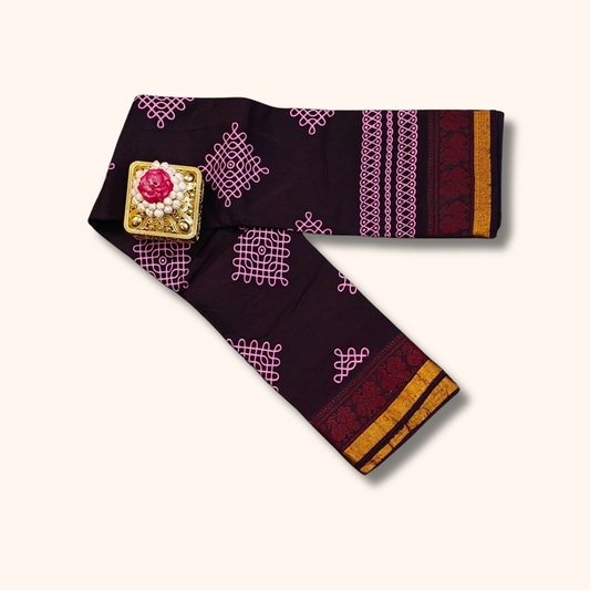 Dark Plum Sungudi Cotton Saree with Pink Kolam Motifs & Maroon Zari Border