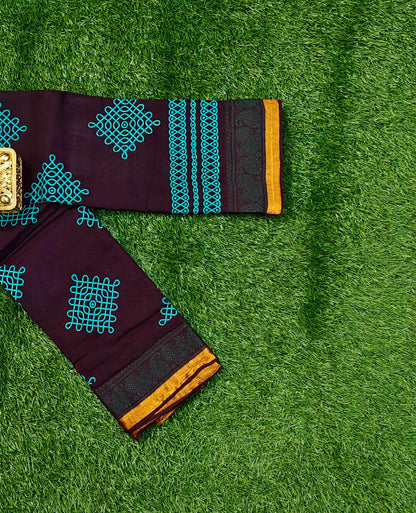 Dark Maroon Sungudi Cotton Saree with Turquoise Kolam Design
