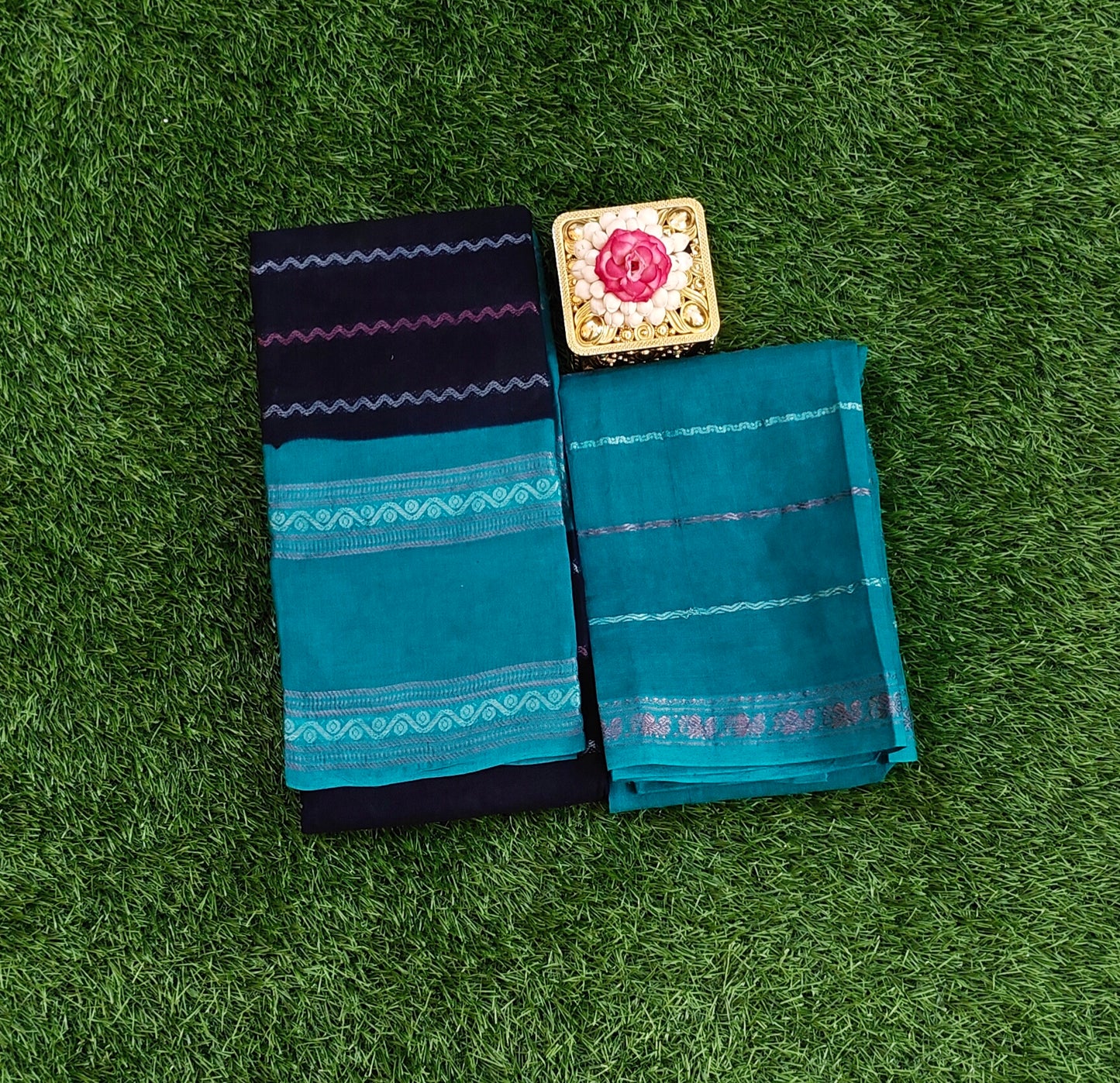 Black & Teal Sungudi Cotton Saree with Separate Blouse
