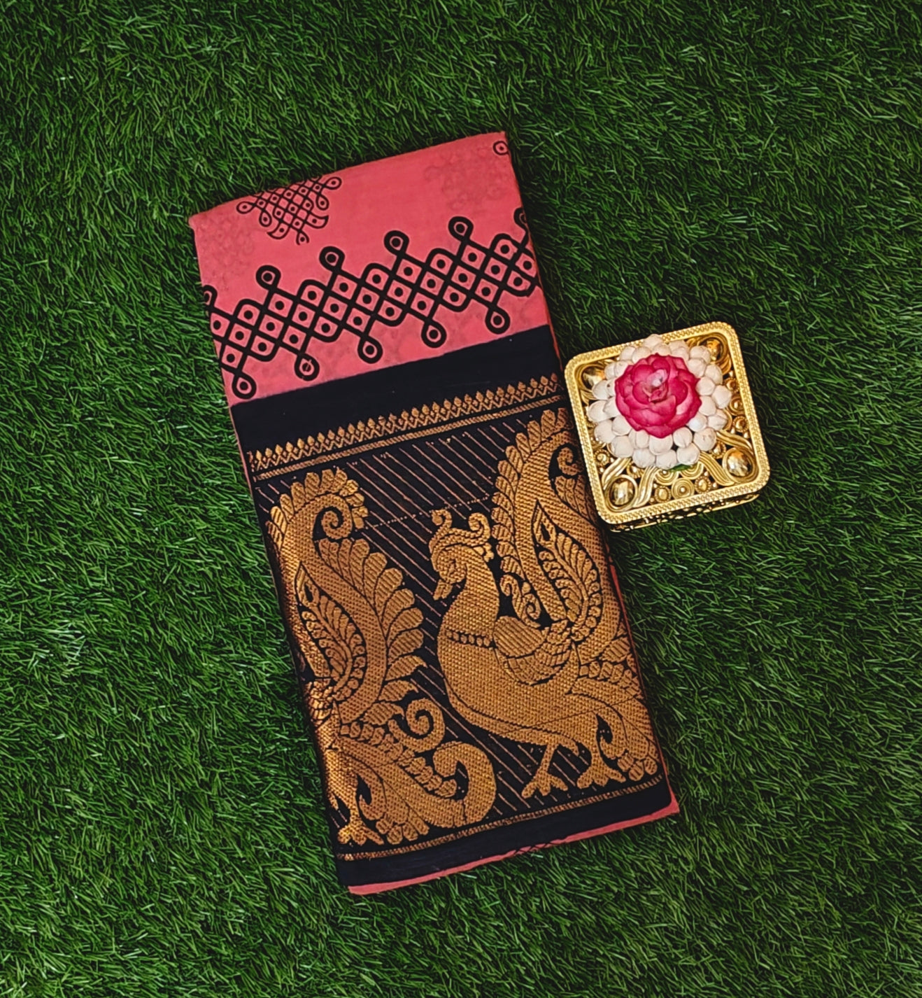 Rose Pink Cotton Saree with Kolam Motifs & Contrast Temple Pallu