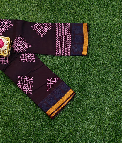 Deep Plum Sungudi Cotton Saree with Pink Kolam Motifs & Dual Tone Zari Border