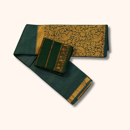 Dark Bottle Green Vasigara Pattern Sungudi Cotton Saree with Matching Separate Blouse Piece