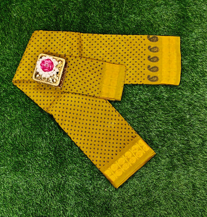 Mustard Yellow Sungudi Cotton Saree with Traditional Dot Pattern & Zari Border