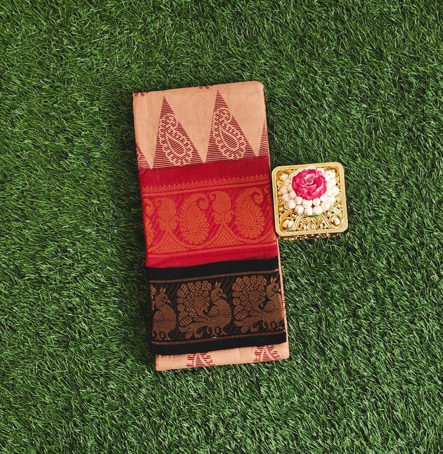 Brick Brown Sungudi Cotton Saree with Red Double Border & Traditional Motifs